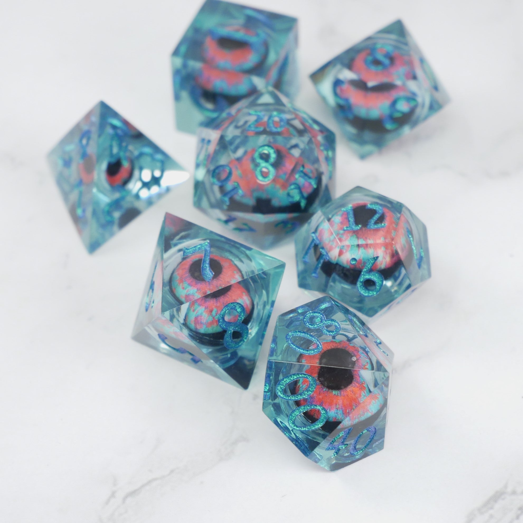 Cthulhu's Eye — 7-Piece Moving Eye DnD Dice Set | Sharp Edge Acrylic